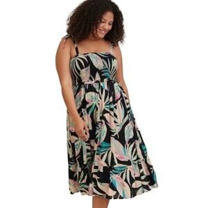 Torrid Midi Dress Plus Size 4X Smocked Tiered Black Tropical Floral